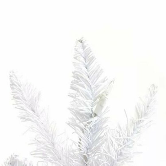 Pre-Lit Christmas Tree with LED Lights - 7.5' - Picture 3 of 3